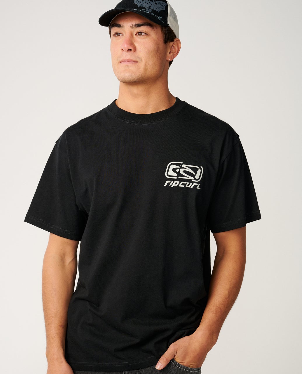 Bossa Nova Relaxed Tee