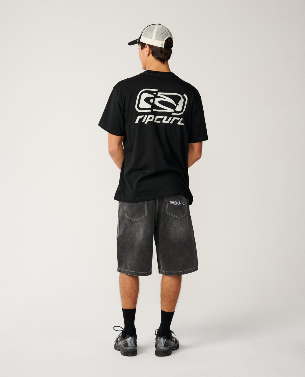 Bossa Nova Relaxed Tee