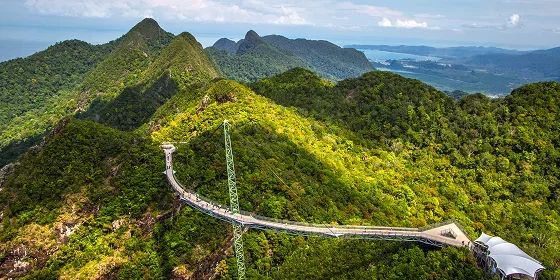 Malaysia’s Must-Have Experiences