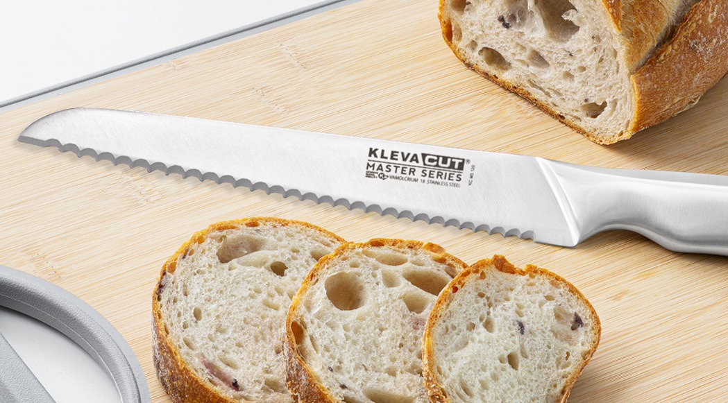 BREAD KNIFE
