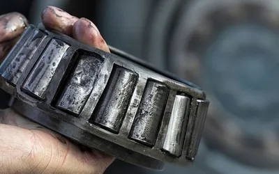 6 Bad Wheel Bearing Symptoms to Watch For