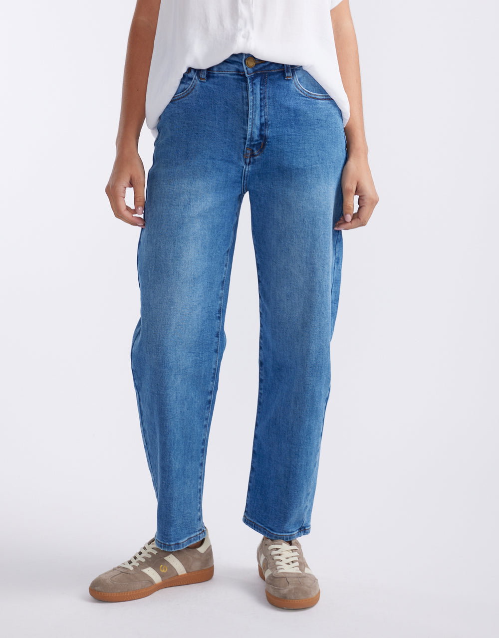 Harper Stretch Mum Barrel Jean - Mid Wash