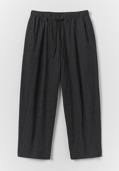 Fine Stripe Crinkle Cotton Pleated Trousers