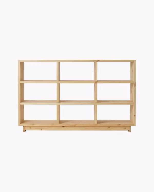 Libreria Fyr, alta, pino laccato UV