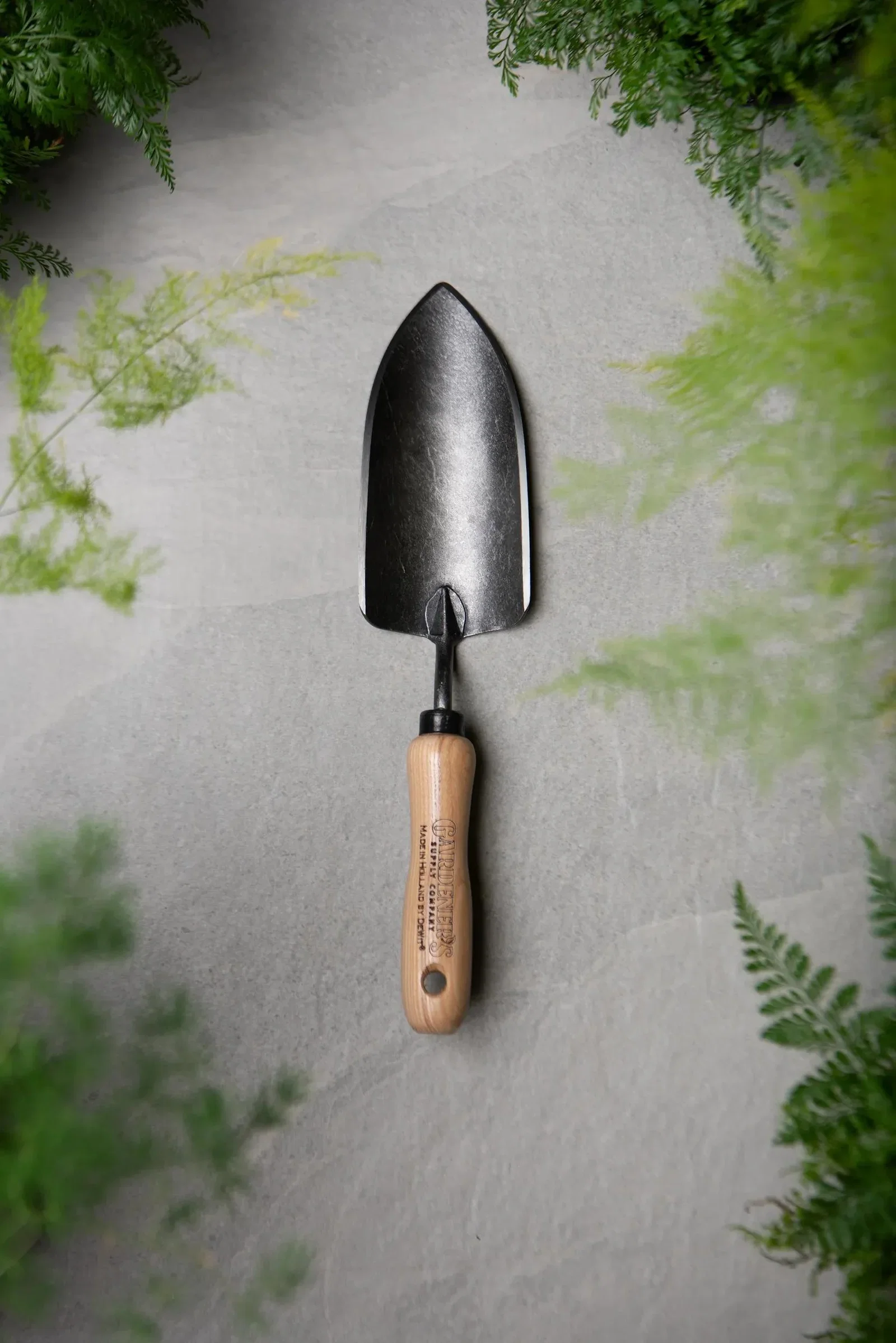 Image of Gardener's Lifetime Trowel