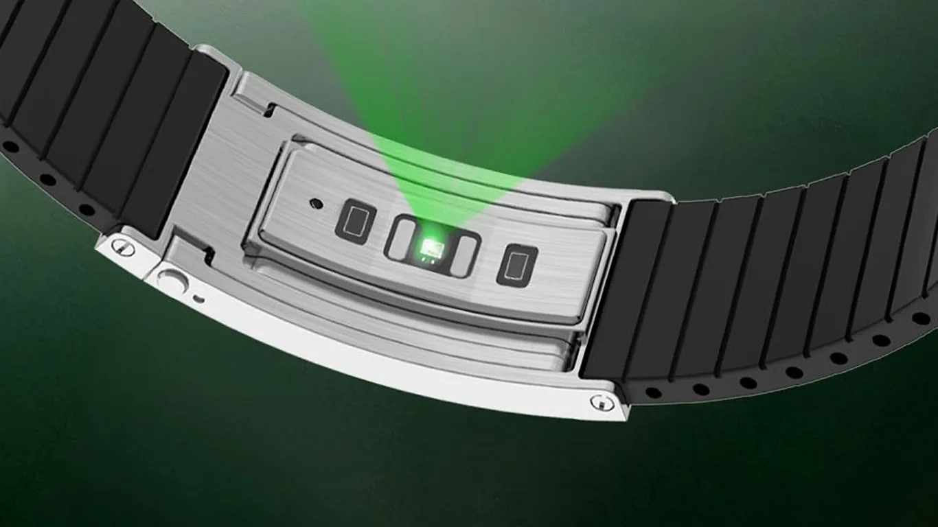 This Innovative Smart Strap Brings Whoop-Like Functionality to Your Rolex