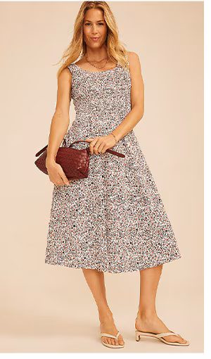 Model wearing maurices clothing.