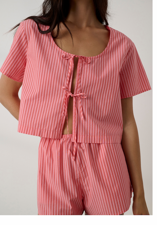 womans airy cotton top, red 