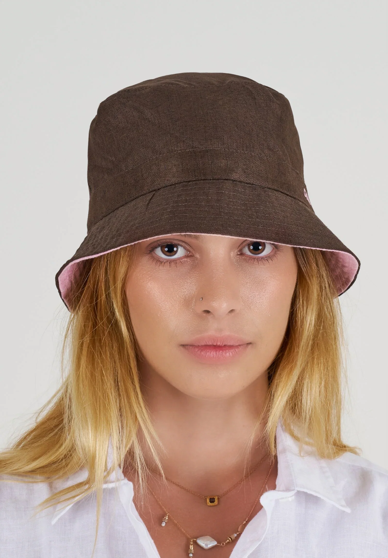 Image of GIFT - Linen Bucket Hat