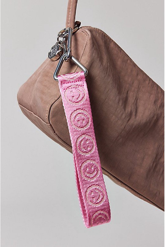 BAGGU UO Exclusive Logo Keychain