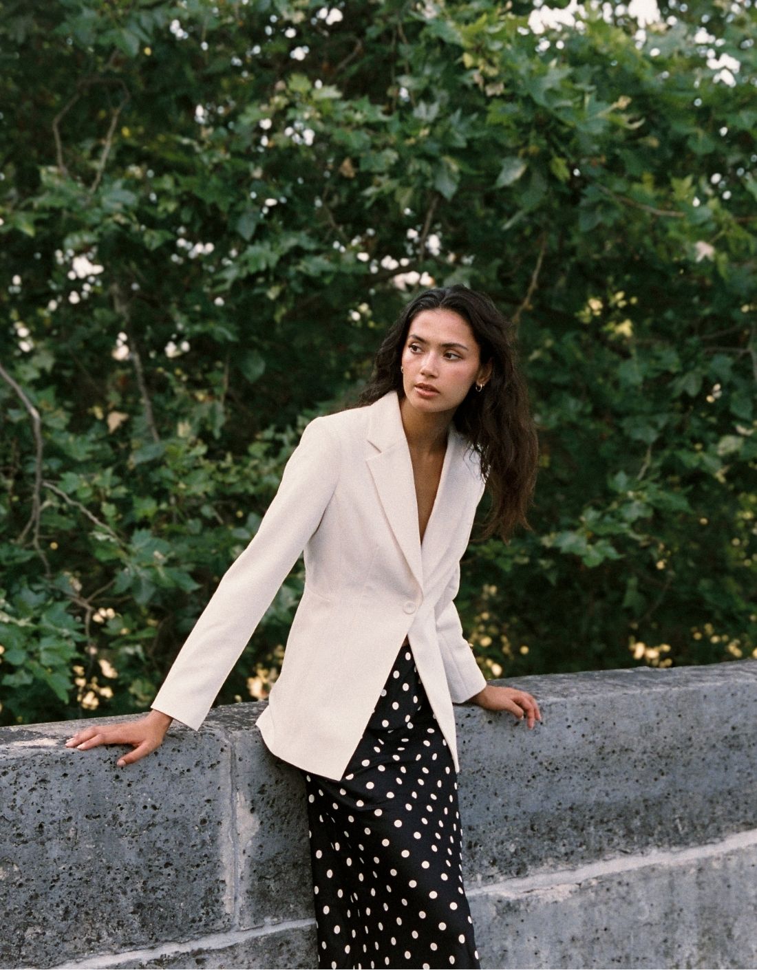 AZRA TWILL CINCHED BLAZER