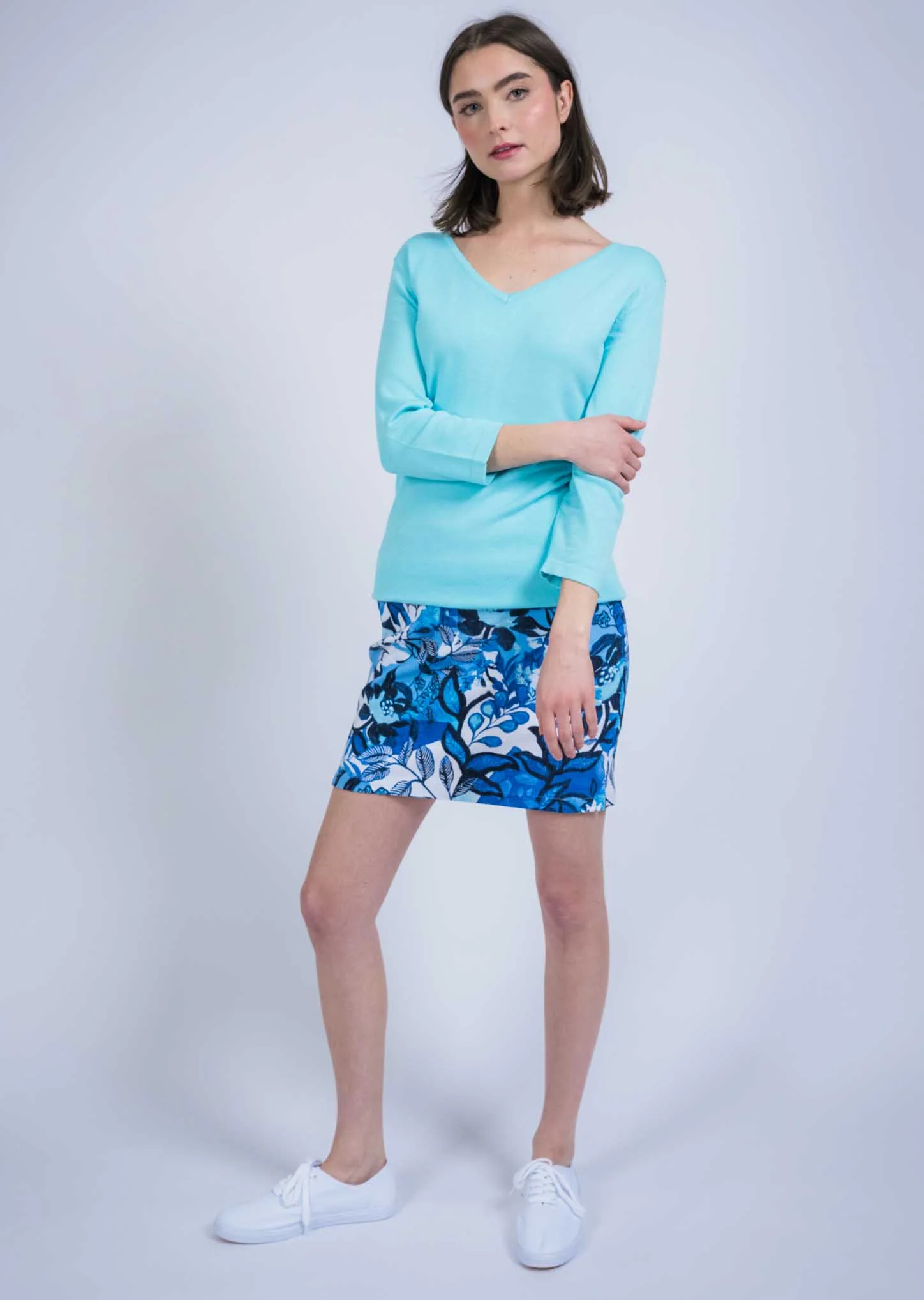 Floral Blue Black Print 18