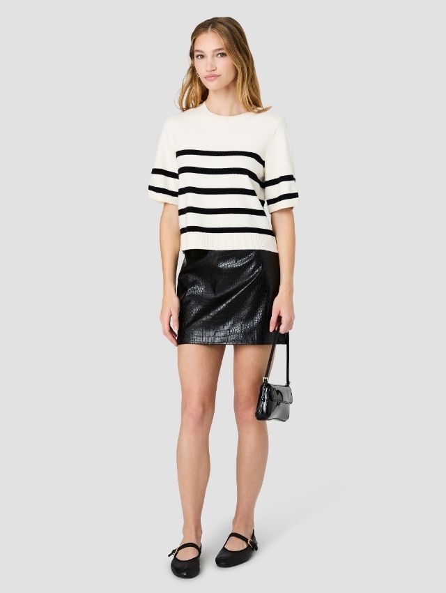 SLOANE KNIT SHORT SLEEVE STRIPE TOP