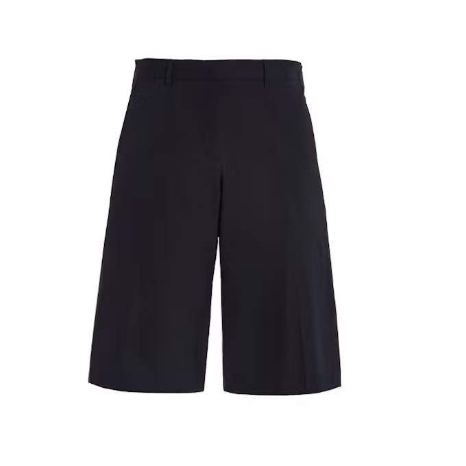 Grand Knee-Length Shorts