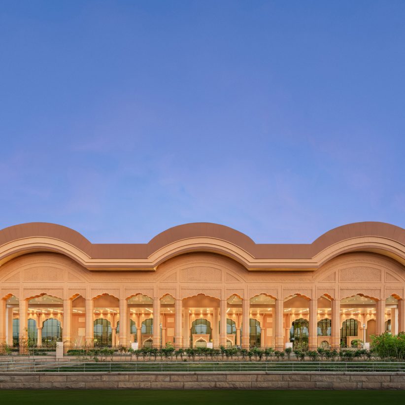 Sthapati "draws from Jodhpur's royal past" for pastel-coloured airport