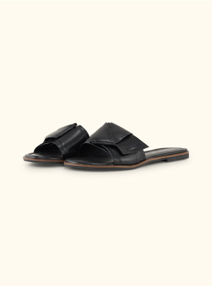   Sandalen 