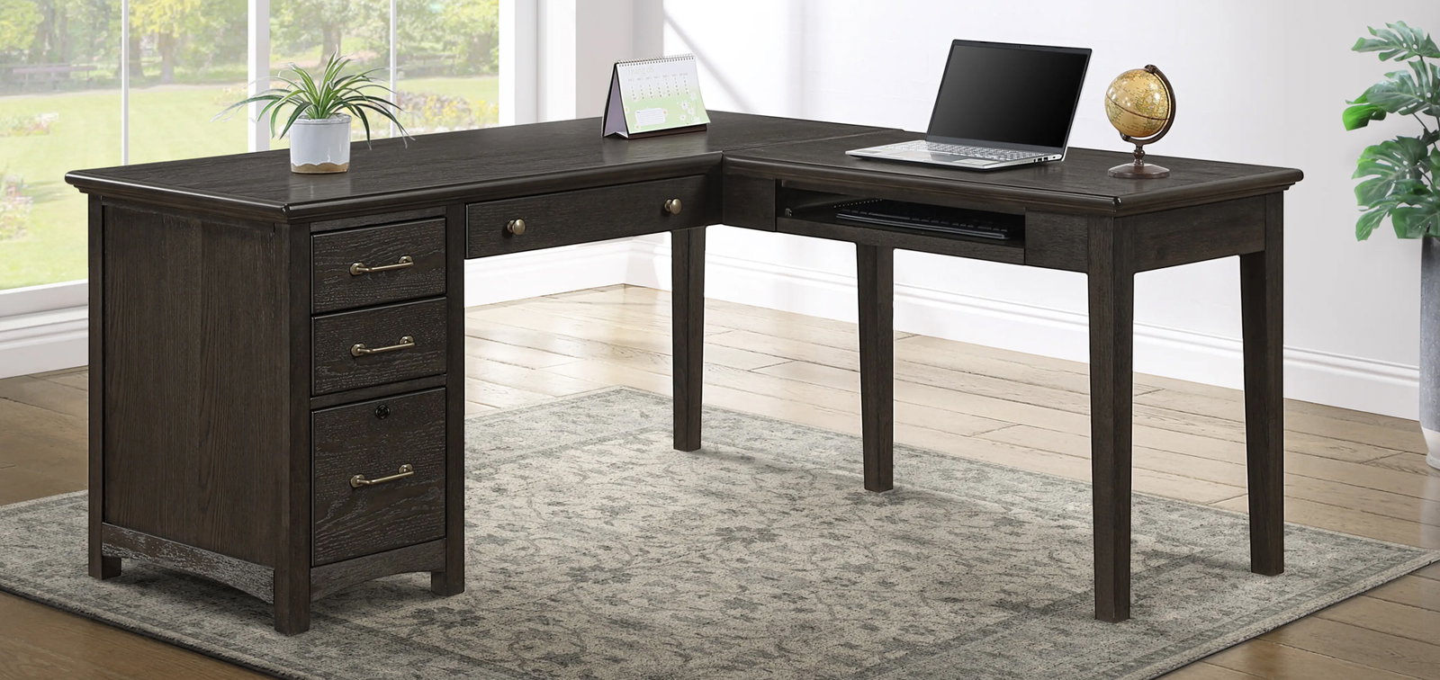 Black L-shape Desk Image