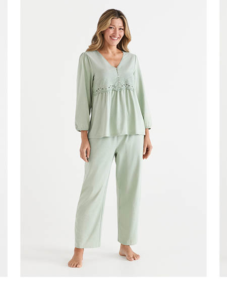 Broderie Detail Pyjama Set