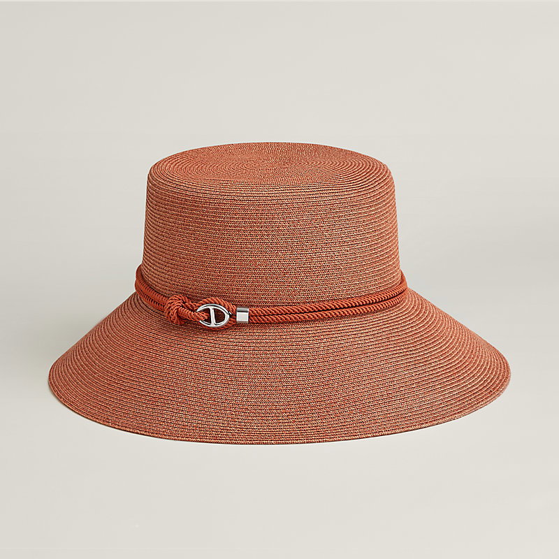 Image of the Isola Maillon hat