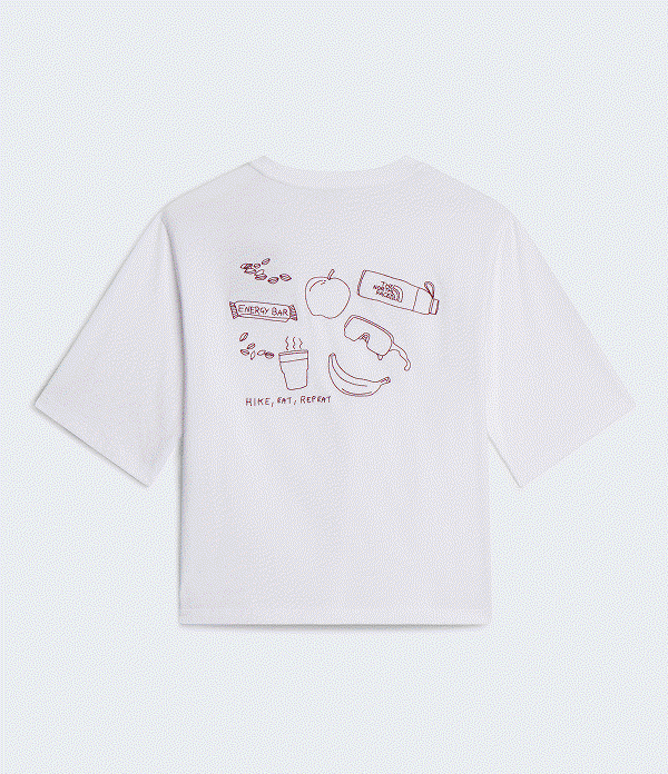 SummeryHikingOutfits