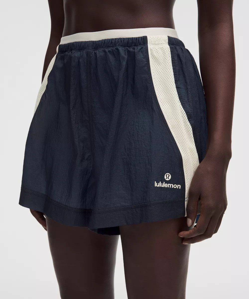 License to Train Textured High-Rise Short in True Navy