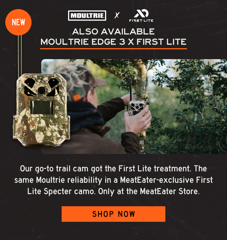 Moultrie Edge 3 x First Lite