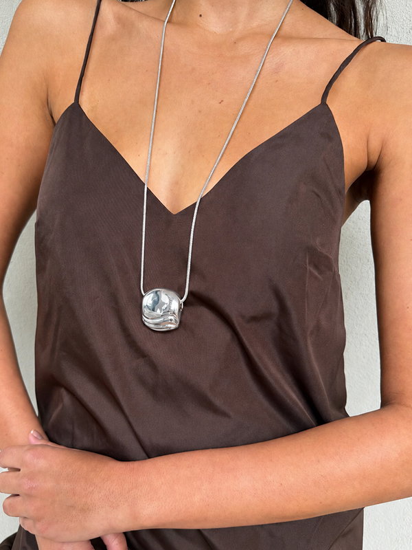 rue pendant necklace silver
