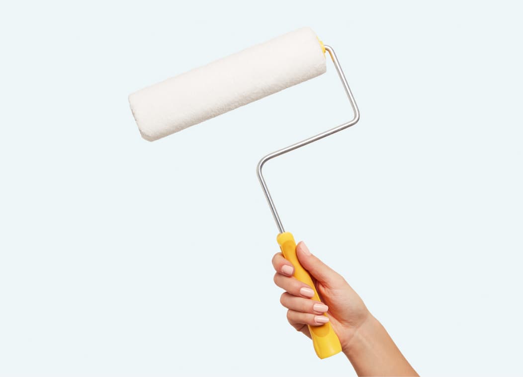 Paint roller and roller cover