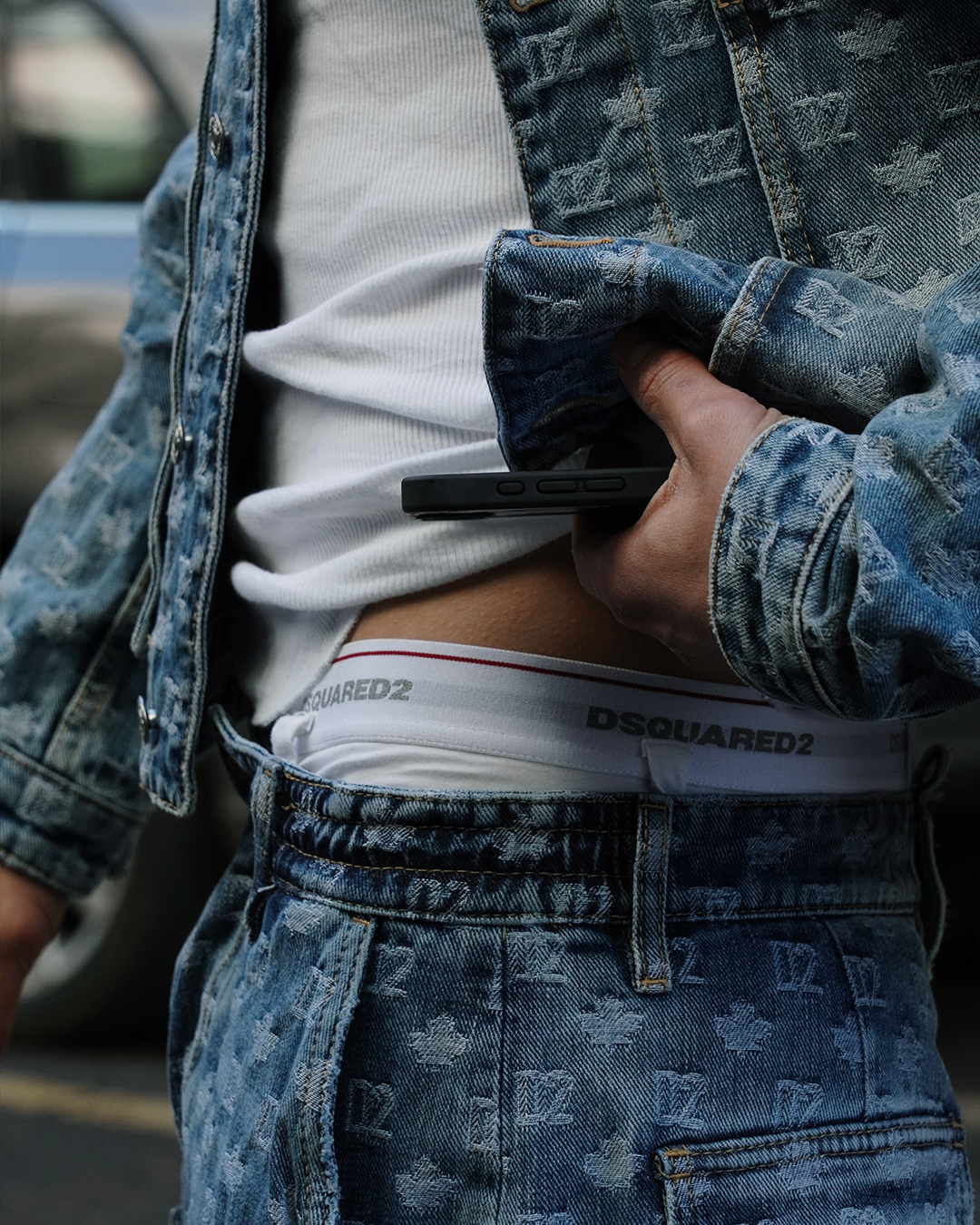 Dsquared2