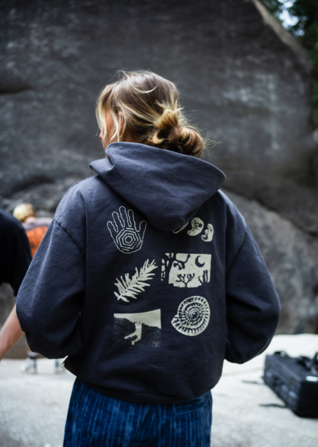 EV logowear