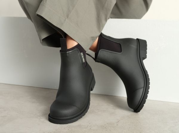 Black Bobbi Boot