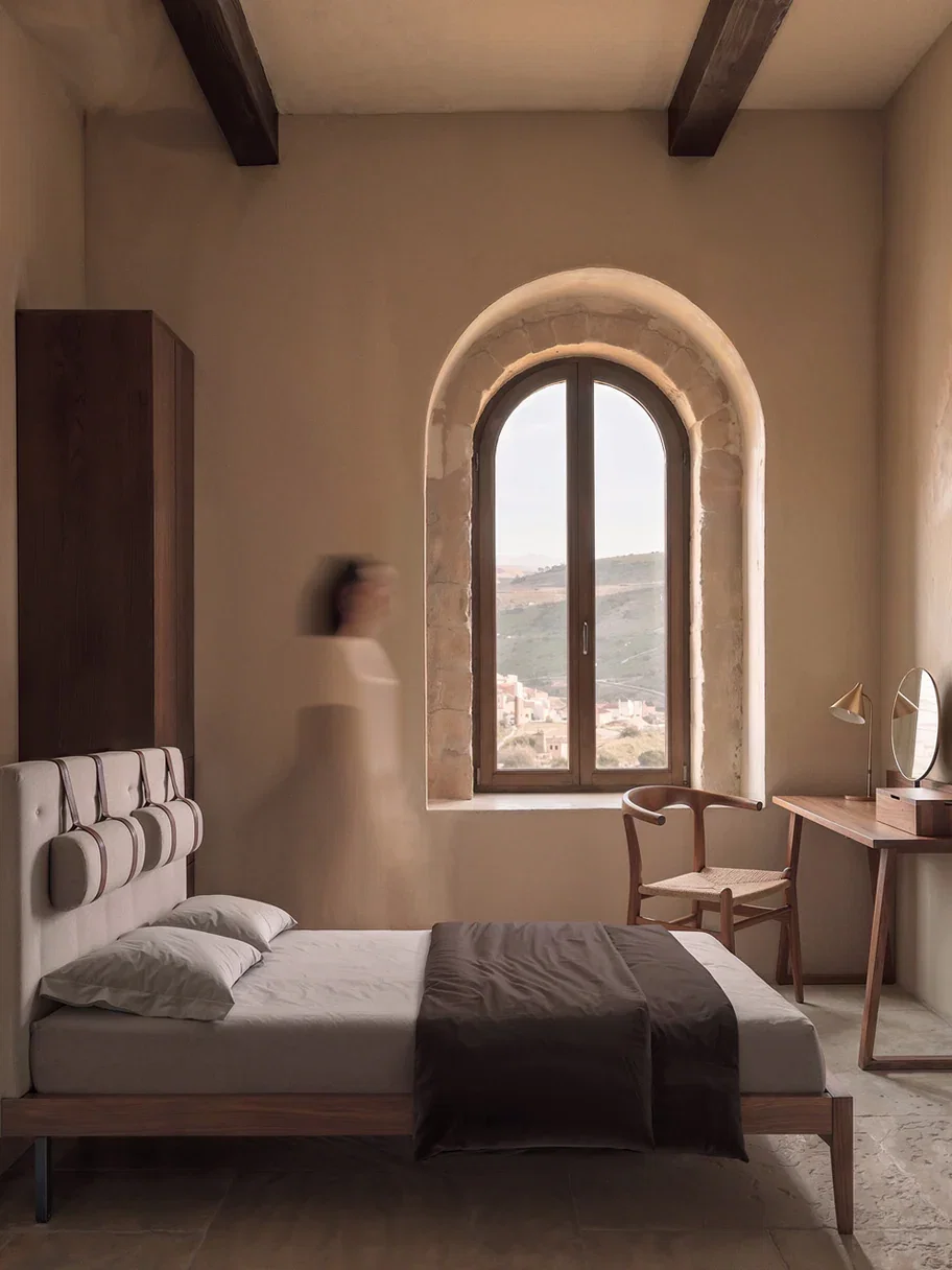 Trend: Monastic Bedroom