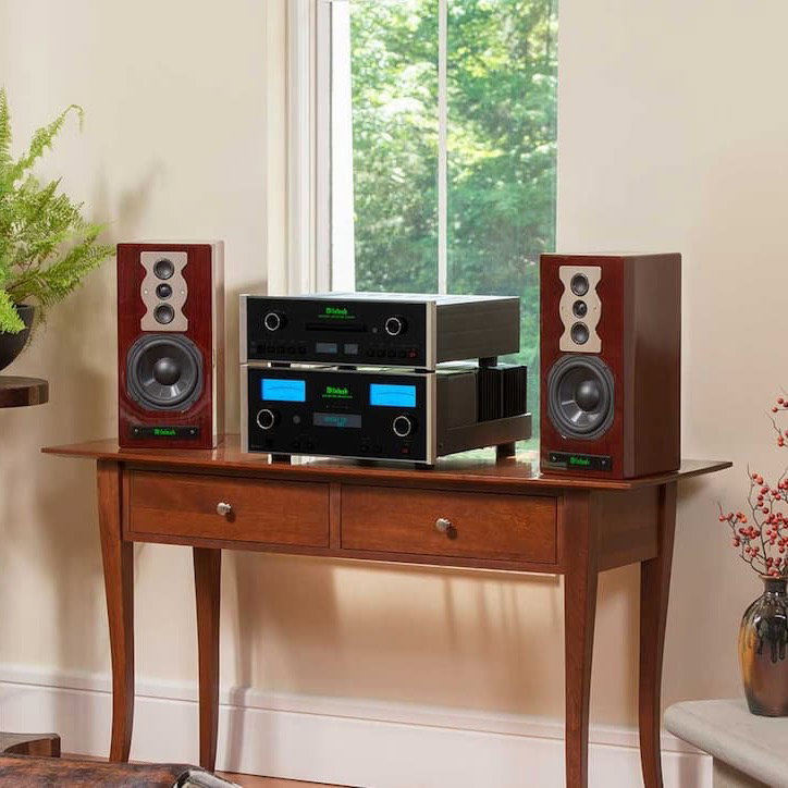 McIntosh MAC7200 2-Channel Receiver
