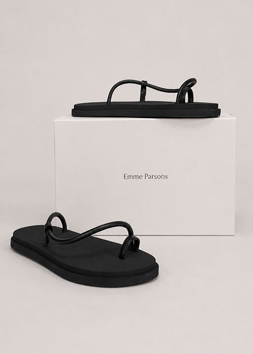 Emme Parsons - Black Strappy "Bari Pool Slide" Sandal Sz 9.5
