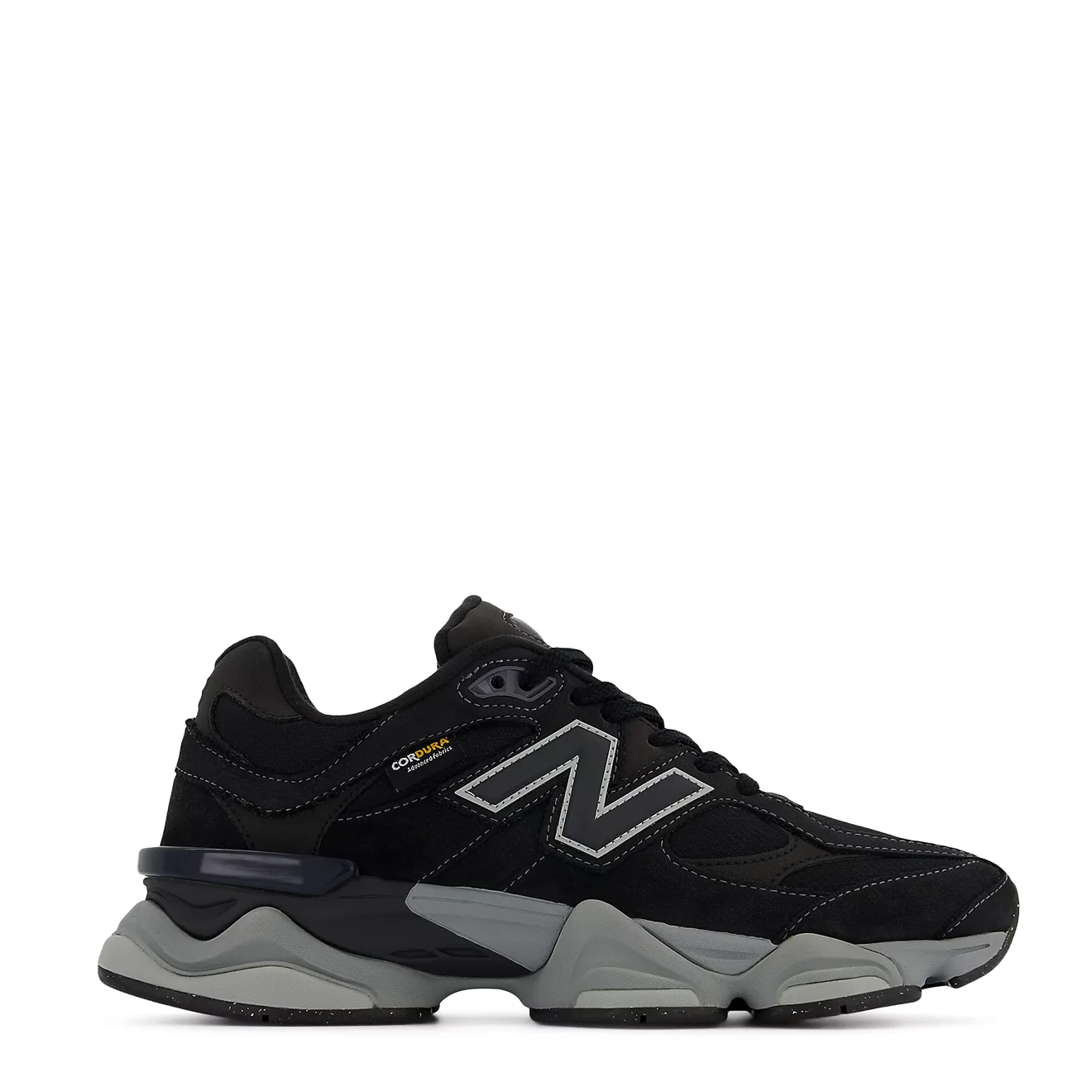 Image of New Balance 9060 Shoes Black / Black