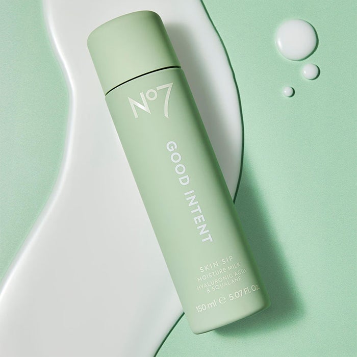 Shop Moisturisers