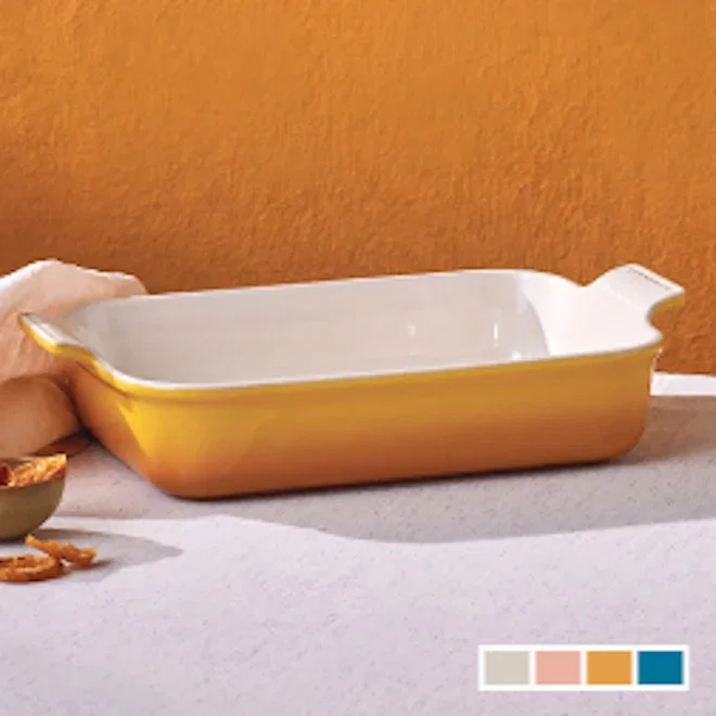 Le Creuset Stoneware Heritage Rectangular Baking Dish with Lid, 33cm