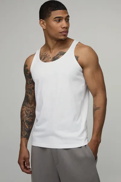 Essential Regular Fit Vest