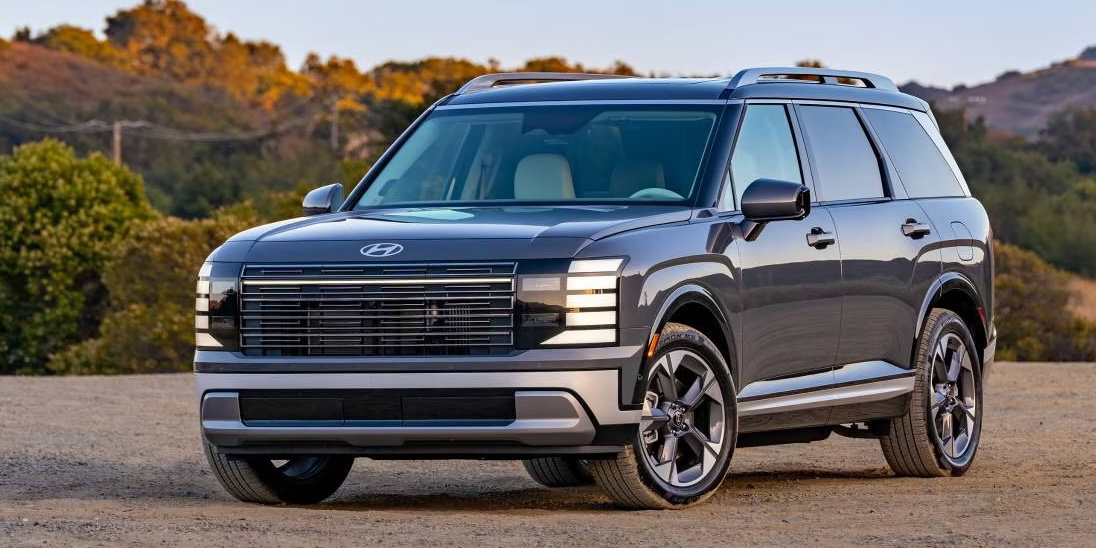 2026+Hyundai+Palisade+Hybrid+Limited+LT+01+f34+06242026+Edmunds_1280.jpeg