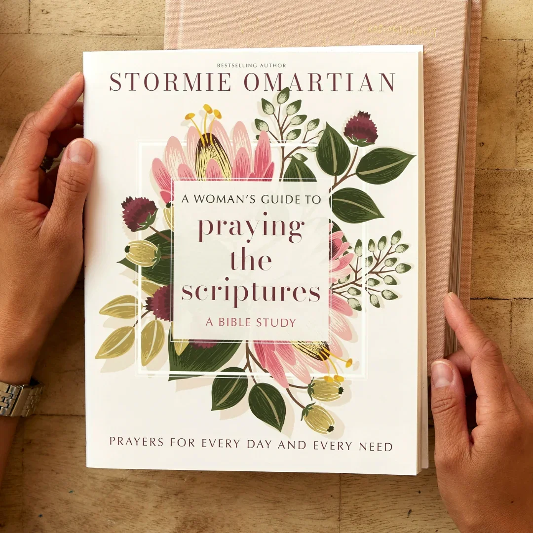 A Woman's Guide to Praying the Scriptures
