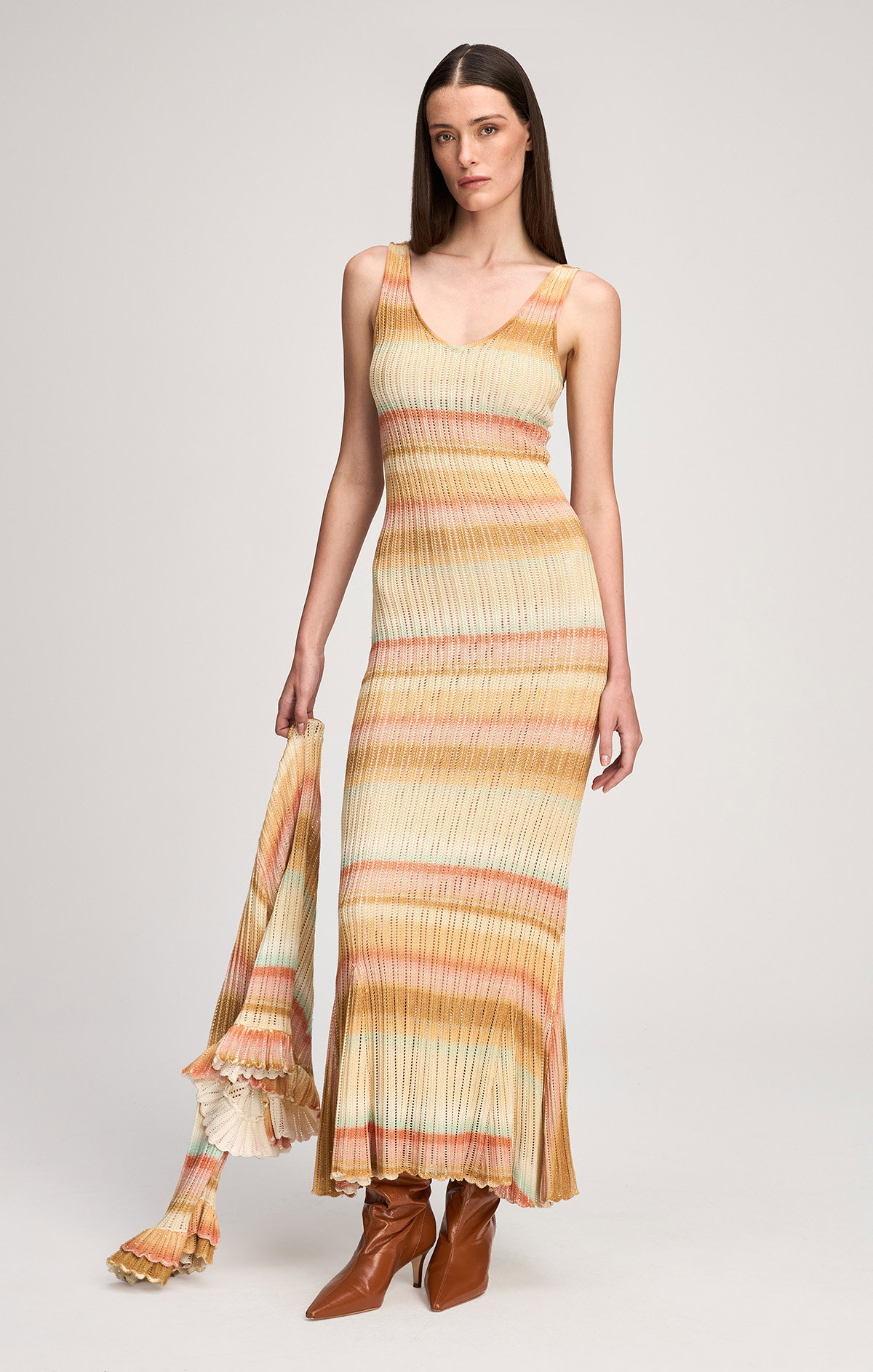https://cinqasept.nyc/collections/heat-wave-style/products/edie-spaced-dyed-dress-in-sunset-multi-zk124412205z