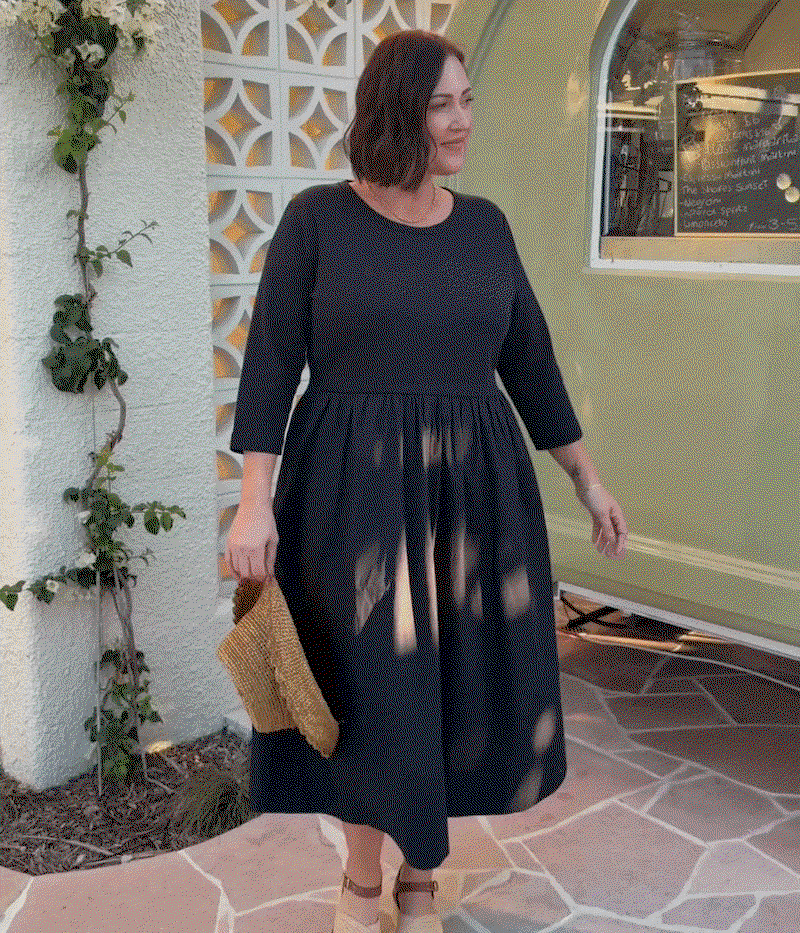 Lola French Navy