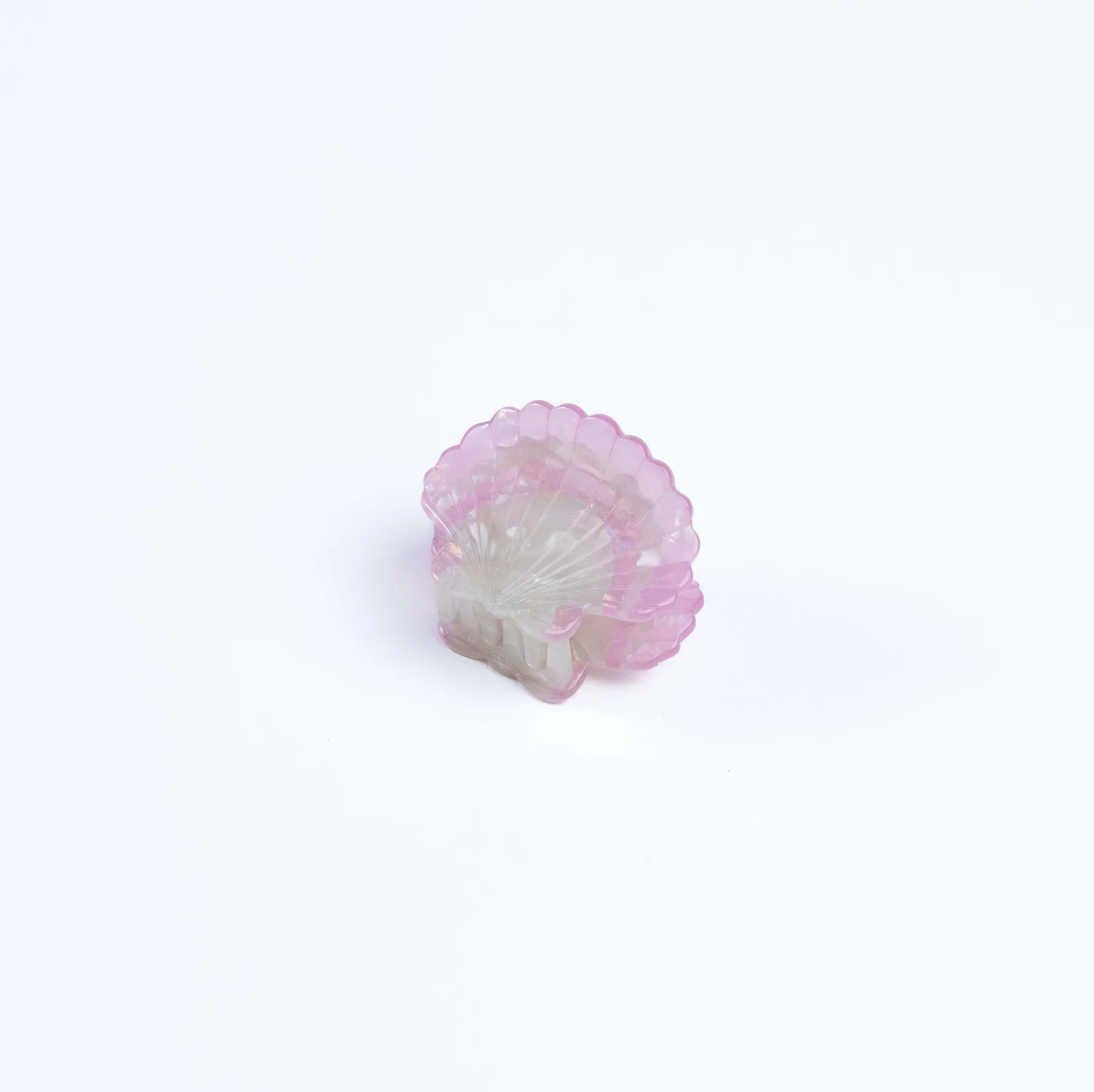 Image of Mini Scallop Shell Hair Claw Clip