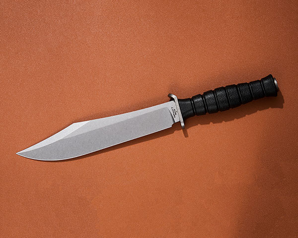 Defiant 7 Ryan Johnson M320J Fixed Blade