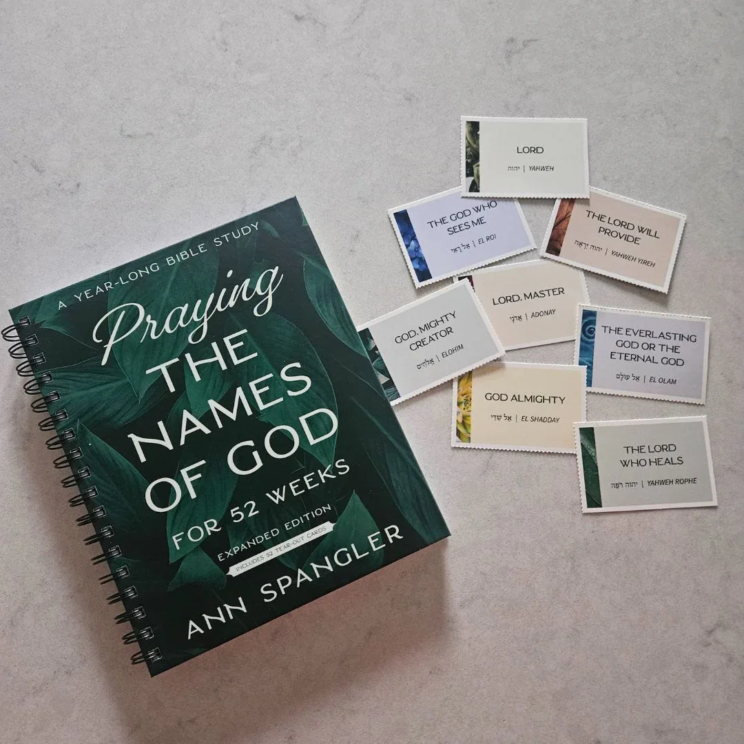 Praying the Names of God for 52 Weeks with Bonus Tear-Out Cards