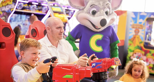 Chuck E. Cheese: Family Fun & Pizza Deals – Games for All Ages