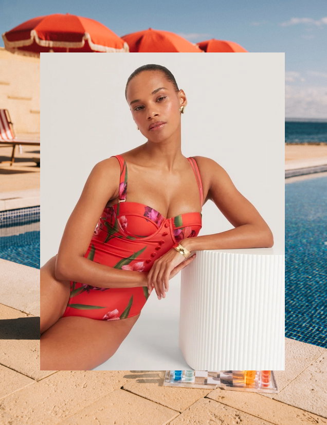 QUWELLA Floral Padded Swimsuit With Button Detail