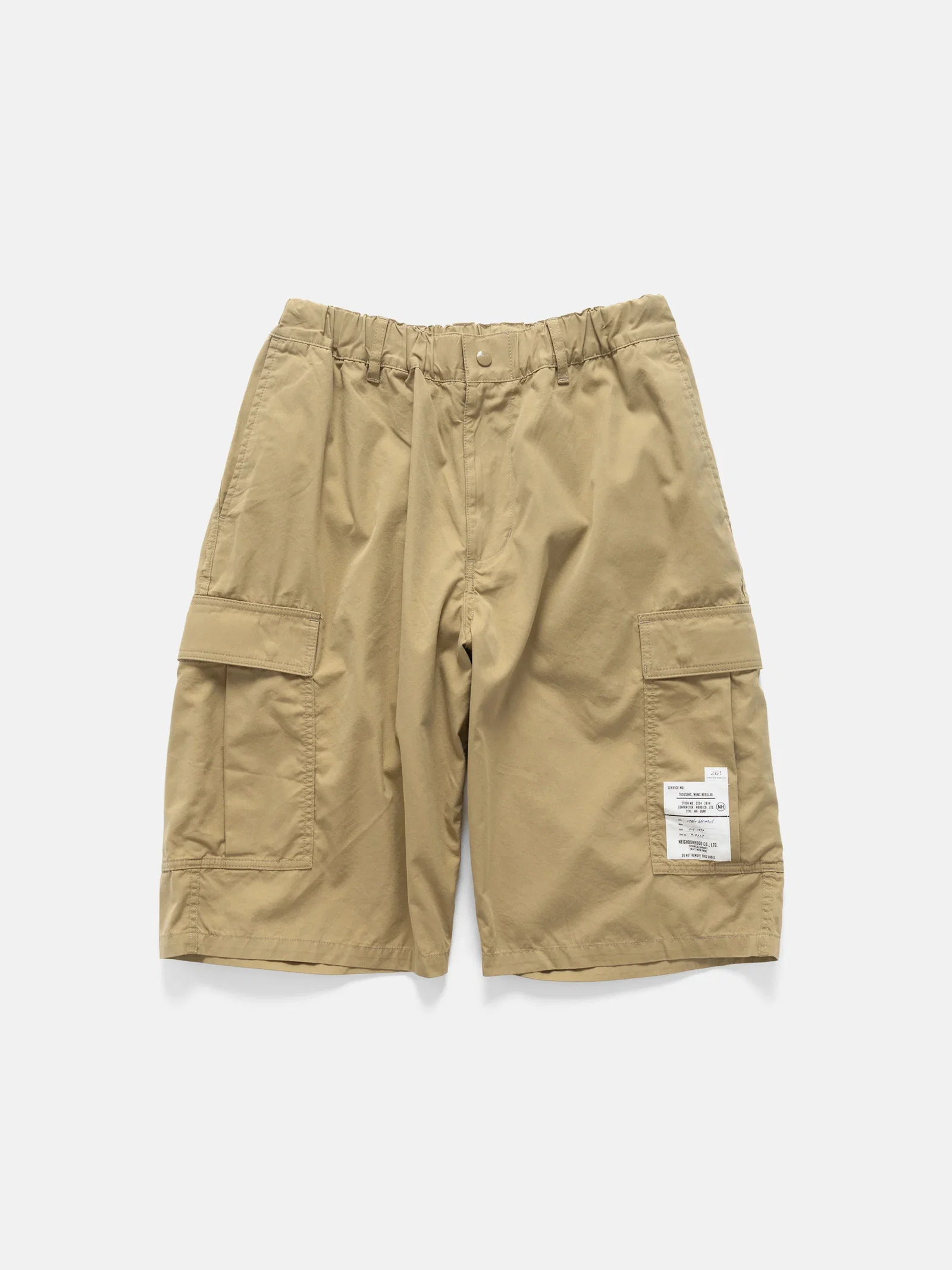 Image of Wide Cargo Short Pants Beige