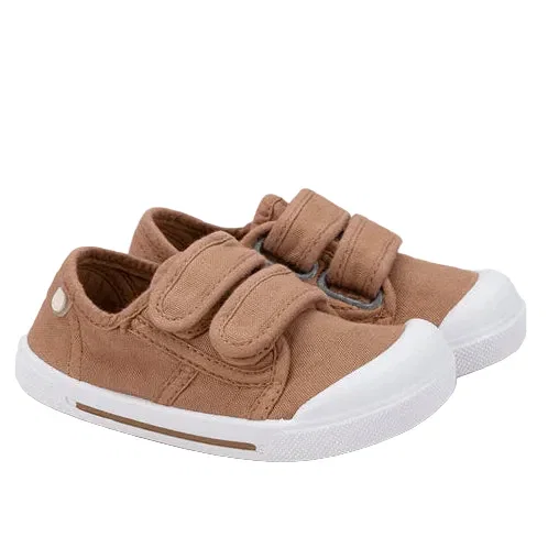 Image of Igor Boy’s Canvas V Barefoot Shoes - Canela