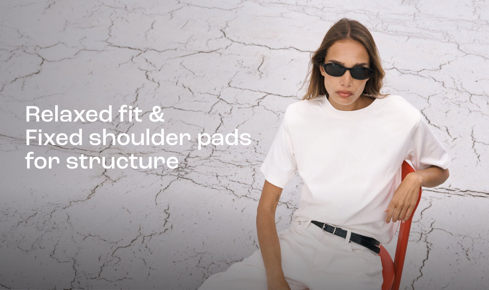 SHOULDER PAD T-SHIRT